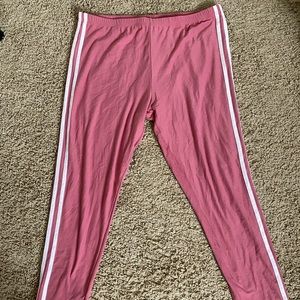Pink stripped leggings